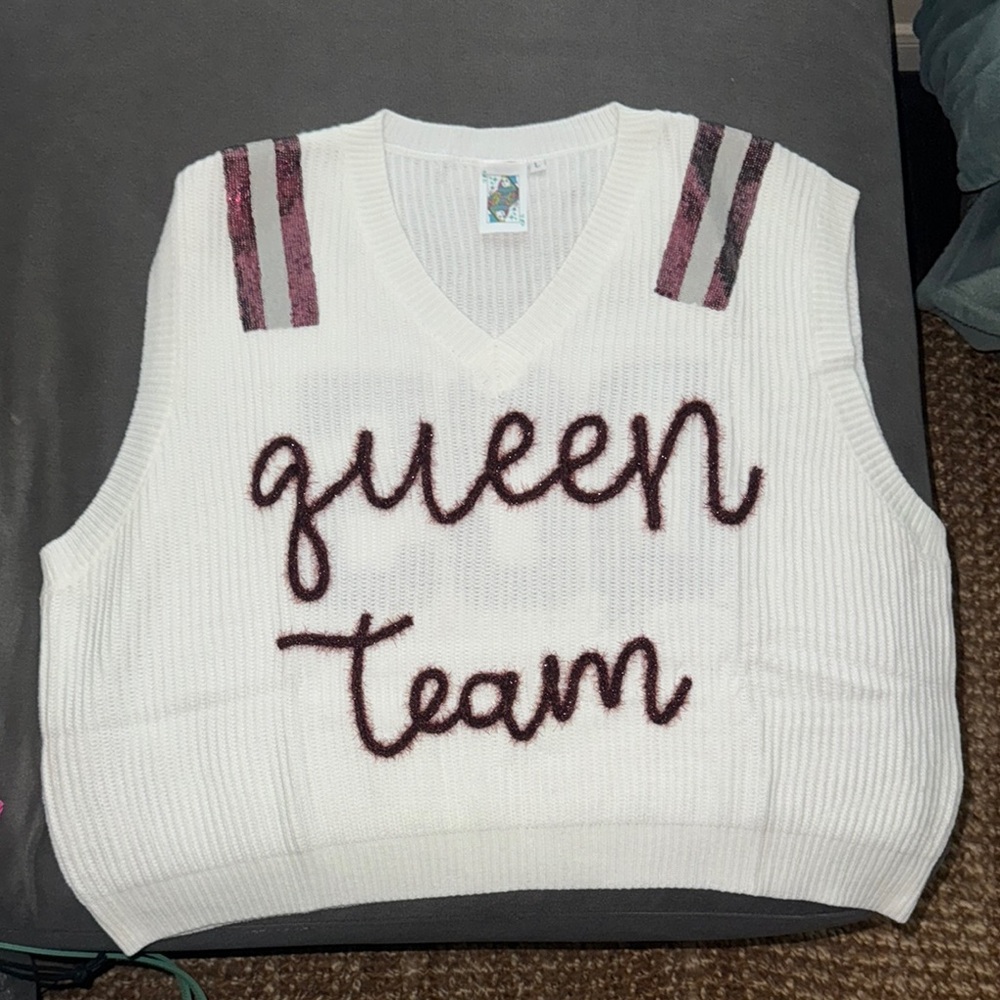QUEEN OF SPARKLES White Sweater Vest with Pink Accents
